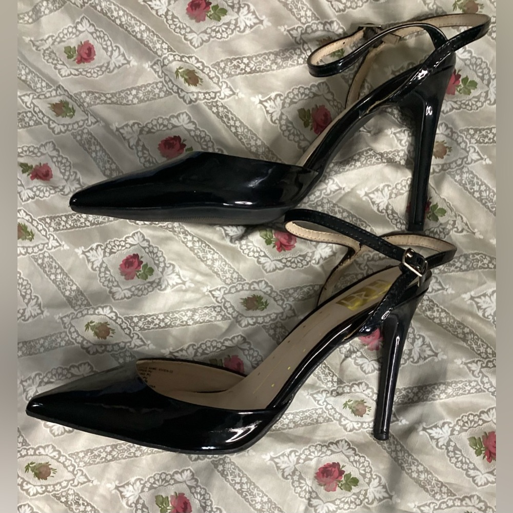 FRH Glossy Black Heels 9 - Picture 4 of 9